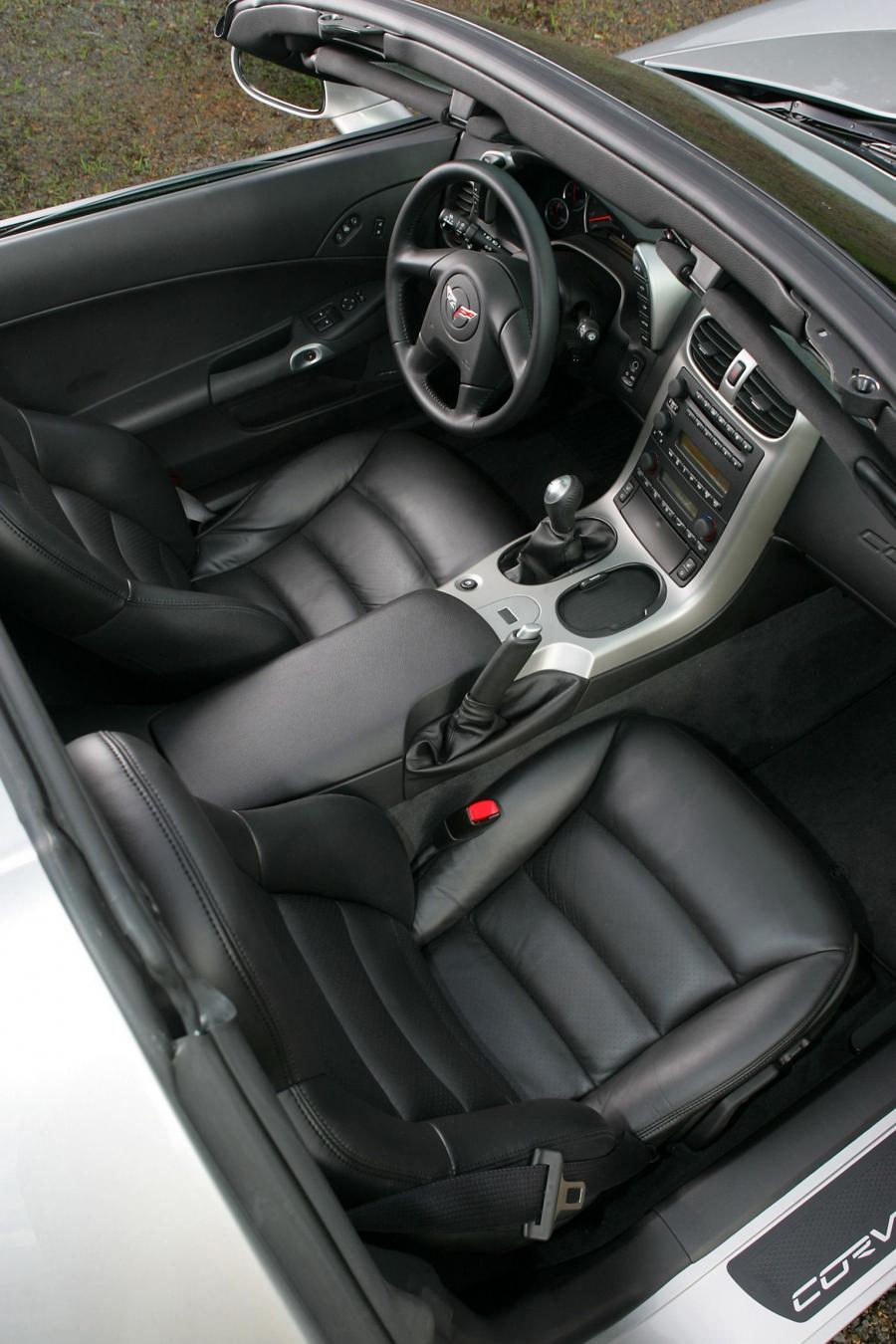  Chevrolet Corvette Convertible 2005 года  (фото 131 из 179)